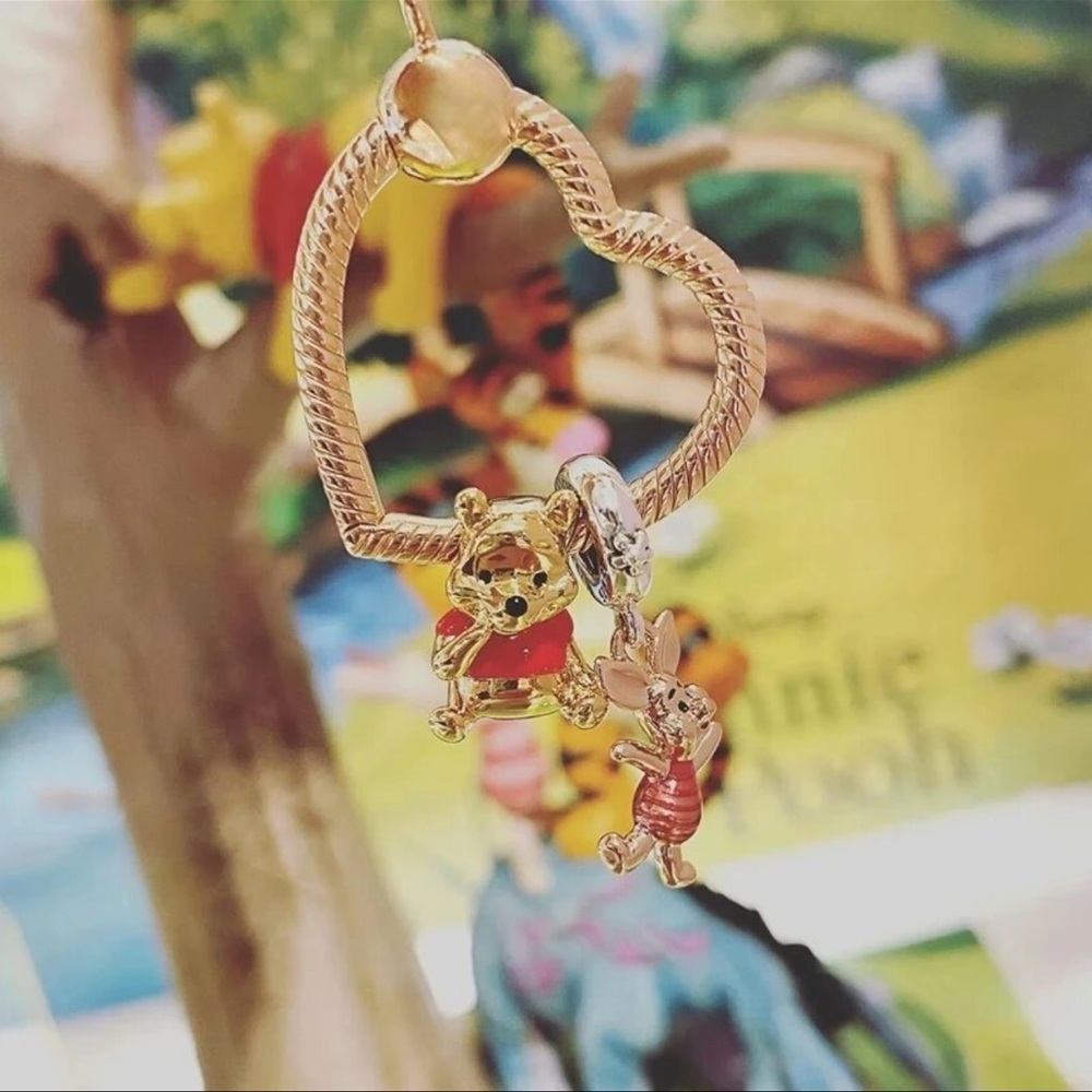 NWOT Pandora x Disney Winnie the Pooh Bear Charm - Picture 12 of 14